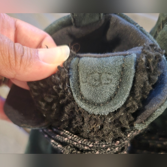 UGG Lakesider Ankle Boots - Picture 4 of 10